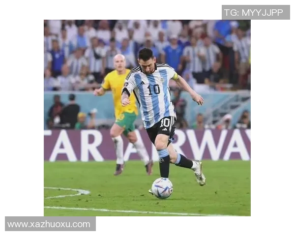 足球明星在场上的位置解析与角色分析详解