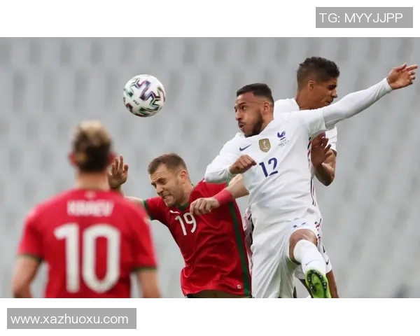 足球明星奥特姆的传奇之路与辉煌成就揭秘